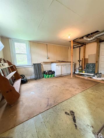 129 Thorn Street Clarksburg WV 26301