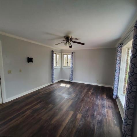 356 Bearhunter Estates Elkins WV 26241