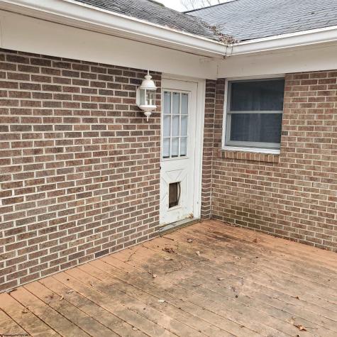 356 Bearhunter Estates Elkins WV 26241