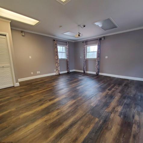 356 Bearhunter Estates Elkins WV 26241