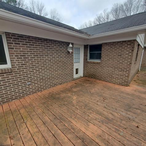 356 Bearhunter Estates Elkins WV 26241