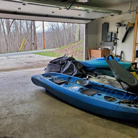 356 Bearhunter Estates Elkins WV 26241