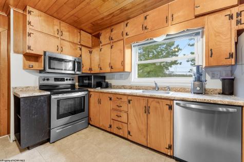 59 Musket Drive Morgantown WV 26505