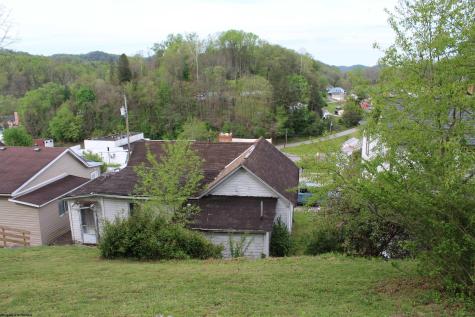 3418 Central Street Farmington WV 26571