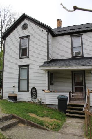 3418 Central Street Farmington WV 26571