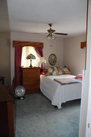 3418 Central Street Farmington WV 26571