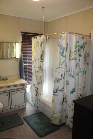 3418 Central Street Farmington WV 26571