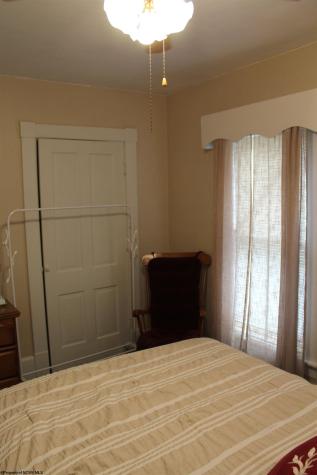 3418 Central Street Farmington WV 26571