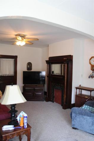 3418 Central Street Farmington WV 26571