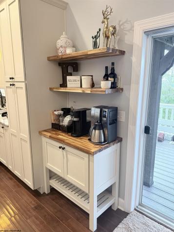 10 Pointe Drive Morgantown WV 26508