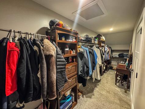 1586 Vannoys Mill Road Belington WV 26250