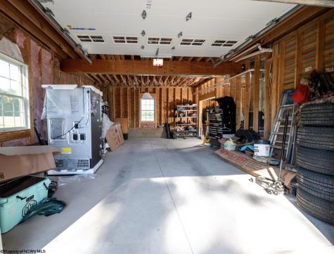 1586 Vannoys Mill Road Belington WV 26250