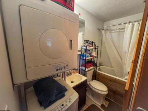 1586 Vannoys Mill Road Belington WV 26250