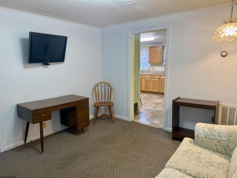 72 Wabash Avenue Philippi WV 26416