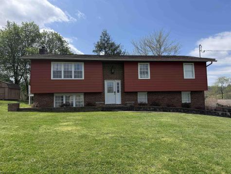 189 Meadow View Lane Morgantown WV 26508
