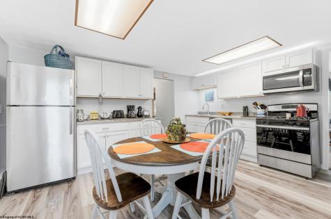 439 Kent Avenue Davis WV 26260
