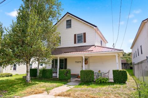 439 Kent Avenue Davis WV 26260