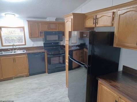 215 Pattys Road Beverly WV 26253