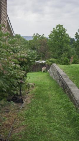 204 David Drive Uniontown WV 15401