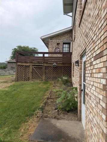 204 David Drive Uniontown WV 15401