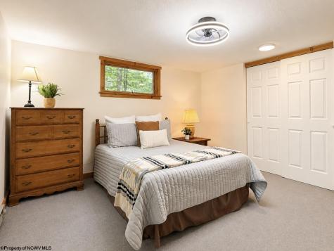 596 Hemlock Circle Terra Alta WV 26764