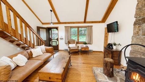 596 Hemlock Circle Terra Alta WV 26764