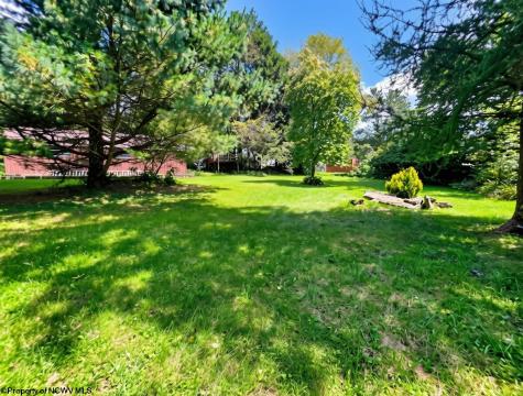 604 W High Street Terra Alta WV 26764