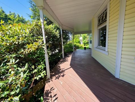 604 W High Street Terra Alta WV 26764