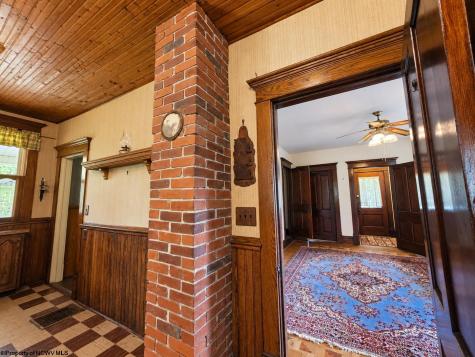 604 W High Street Terra Alta WV 26764