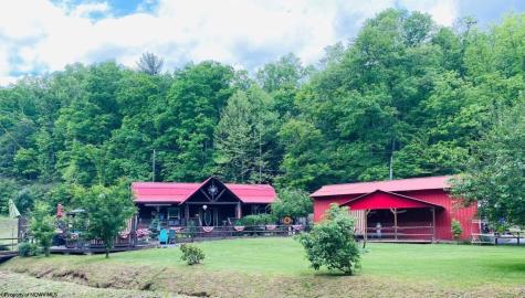 35 Mcintyre Road Center Point WV 26339