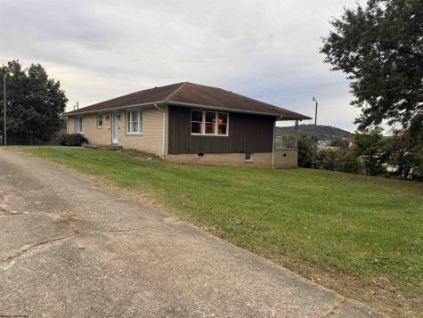 306 Lowther Street Clarksburg WV 26330