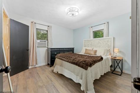 3797 River Road Morgantown WV 26501