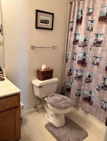 34 Kessla Way Shinnston WV 26431