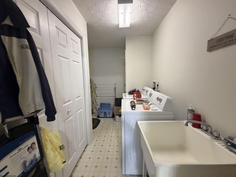 34 Kessla Way Shinnston WV 26431