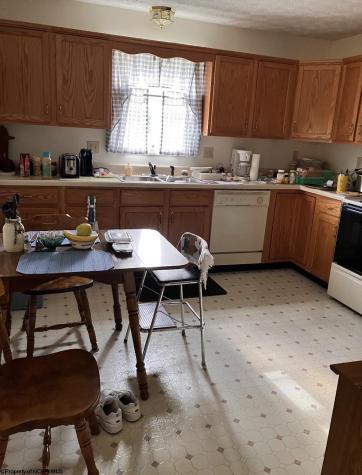 34 Kessla Way Shinnston WV 26431