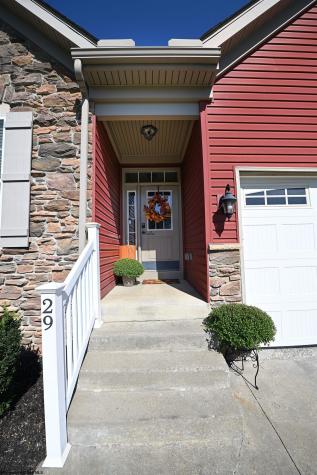 29 Woodbury Drive Fairmont WV 26554