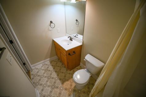 29 Woodbury Drive Fairmont WV 26554