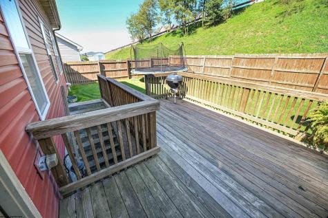 29 Woodbury Drive Fairmont WV 26554