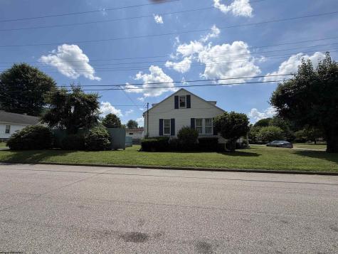 616 N 3rd Avenue Paden City WV 26159