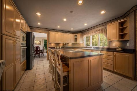 2016 White Oak Drive Morgantown WV 26505