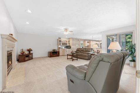 2016 White Oak Drive Morgantown WV 26505