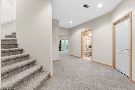 2016 White Oak Drive Morgantown WV 26505