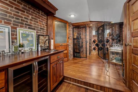 515 Grand Street Morgantown WV 26501