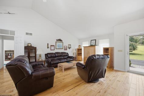 10 Clearview Lane Beverly WV 26253