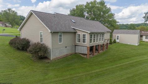 10 Clearview Lane Beverly WV 26253