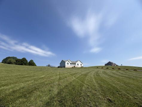 309 Sunrise Ridge Drive Reedsville WV 26547