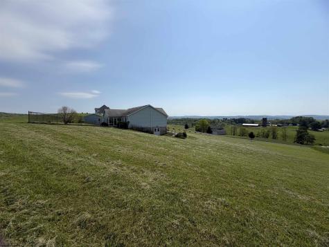309 Sunrise Ridge Drive Reedsville WV 26547