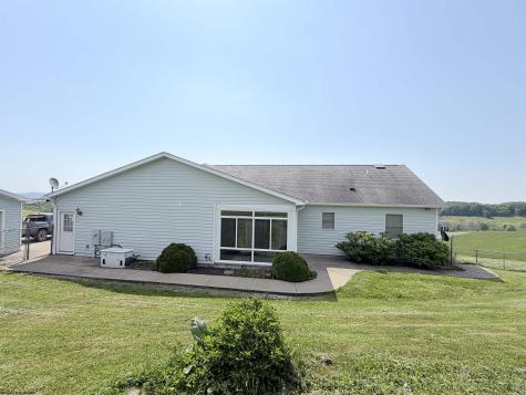 309 Sunrise Ridge Drive Reedsville WV 26547