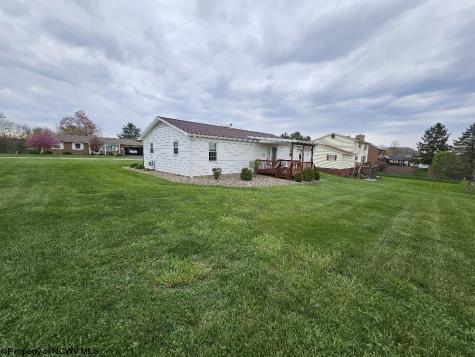 124 Fairlawn Drive Buckhannon WV 26201