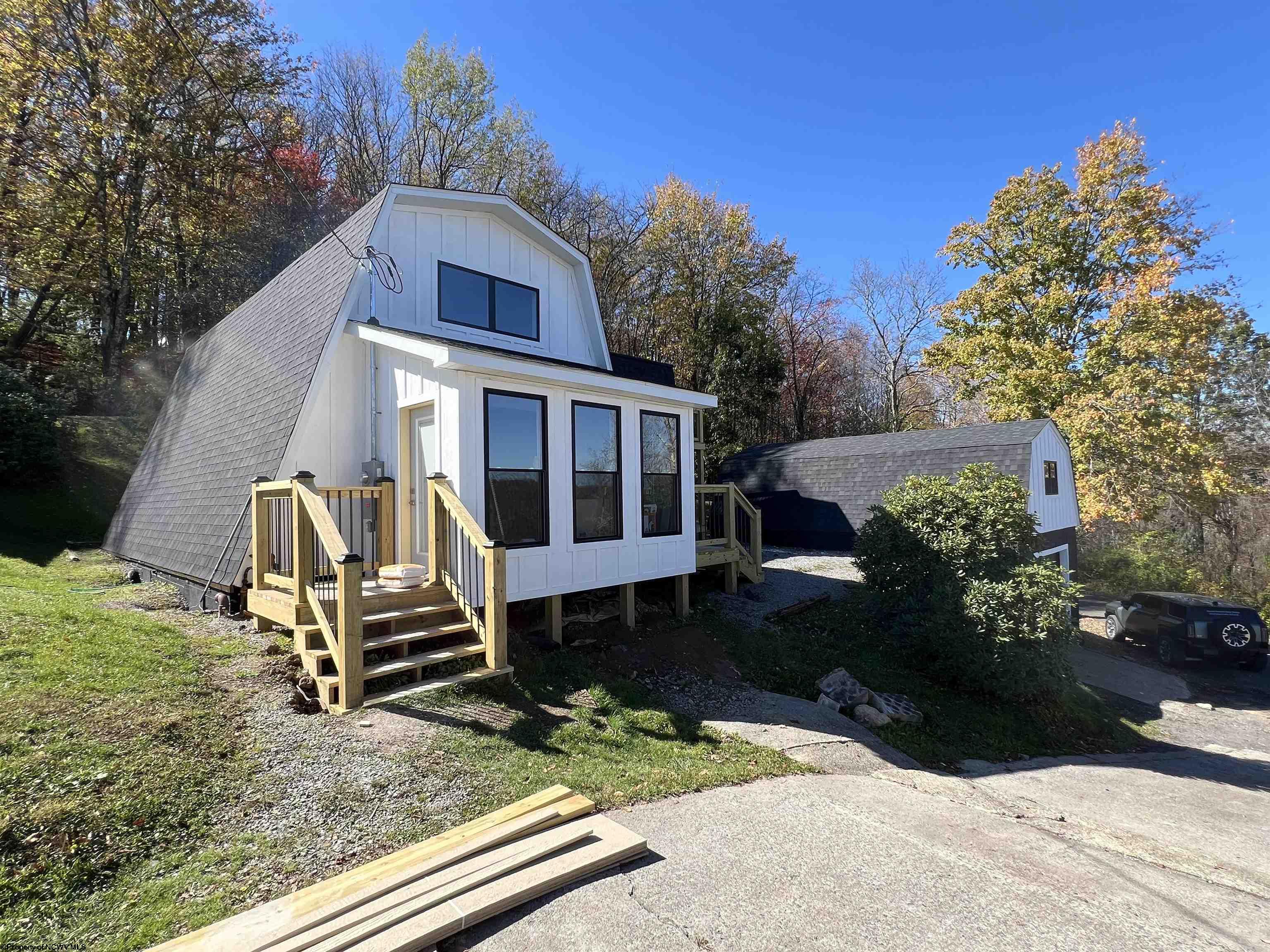 97 Bunker Hill Road Thomas WV 26292